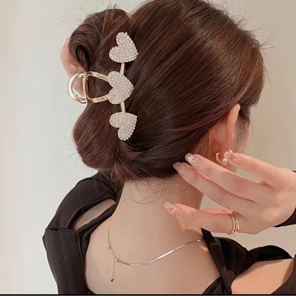 Golden Hair Claw Clip